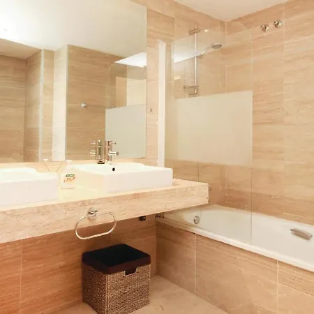 شقة Nice In Benahavs With 2 Bedrooms, Outdoor Swimming Pool And Swimming Pool *