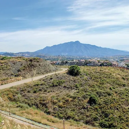 شقة Nice In Benahavs With 2 Bedrooms, Outdoor Swimming Pool And Swimming Pool