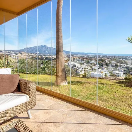 Nice In Benahavs With 2 Bedrooms, Outdoor Swimming Pool And Swimming Pool إِستيبونا